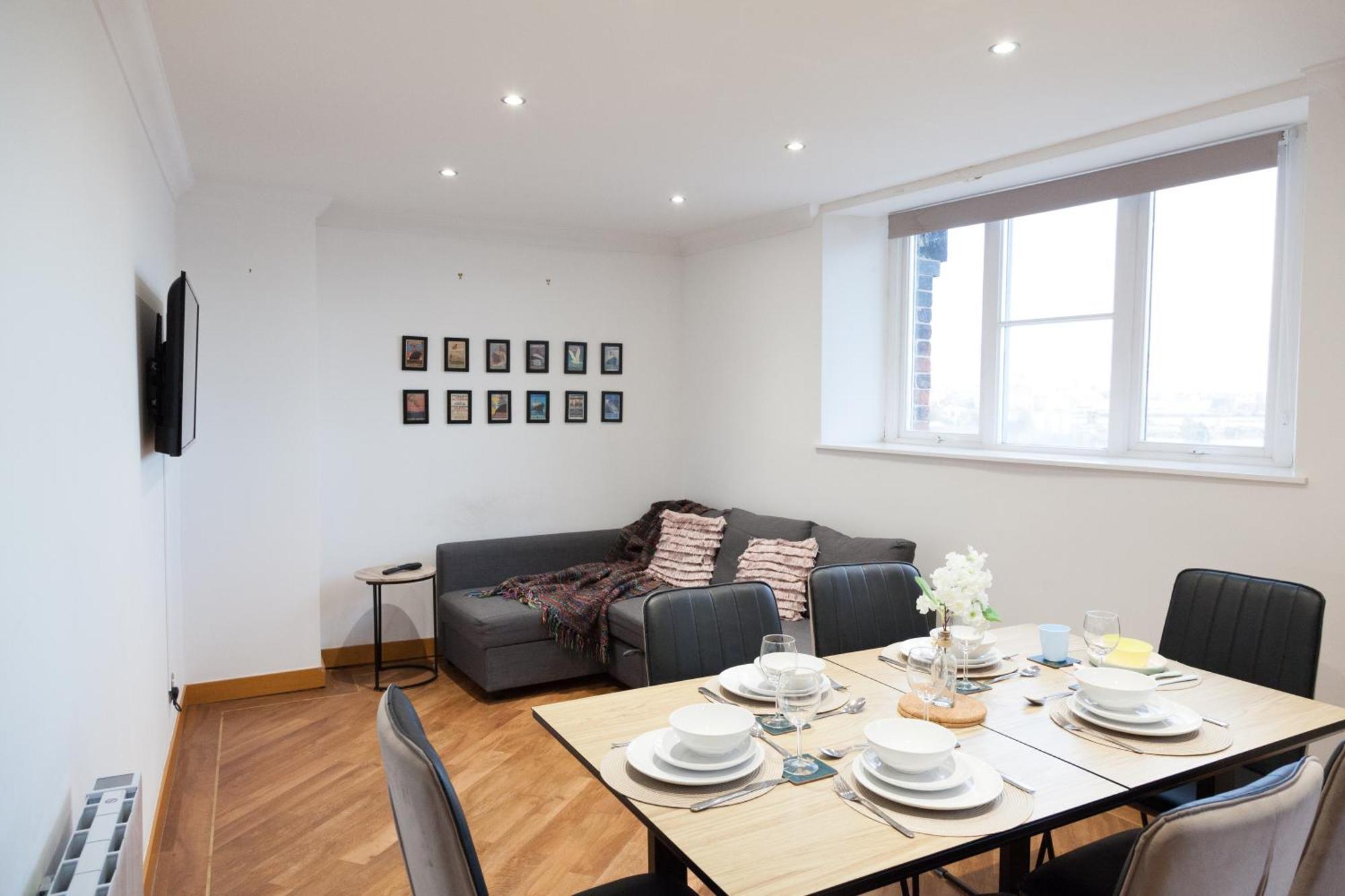 Weekly & Monthly Stays In Penthouse For Contractors Or Leisure Single Or Superking Beds Available Birkenhead Zewnętrze zdjęcie